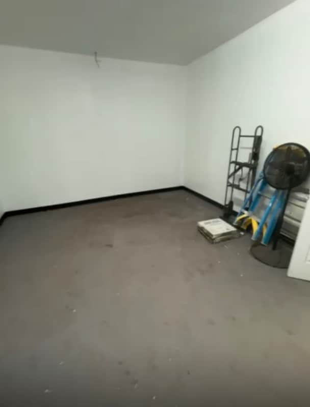 Photo - 299 Clinton Pl