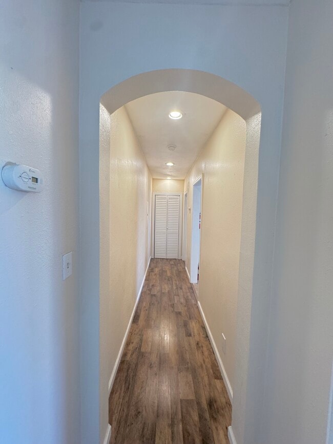 Photo - 611 Sheridan St Unit TOP