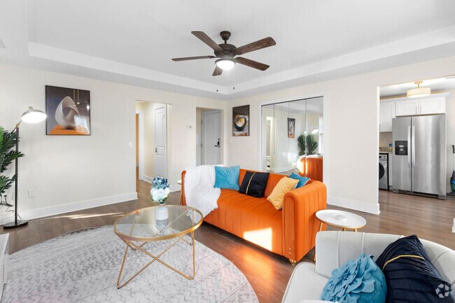 Building Photo - 457 E Kirby St Unit ID1228686P Rental