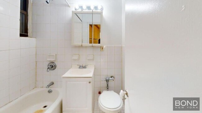 Photo - 0 bedroom in Manhattan NY 10128 Unit 2D