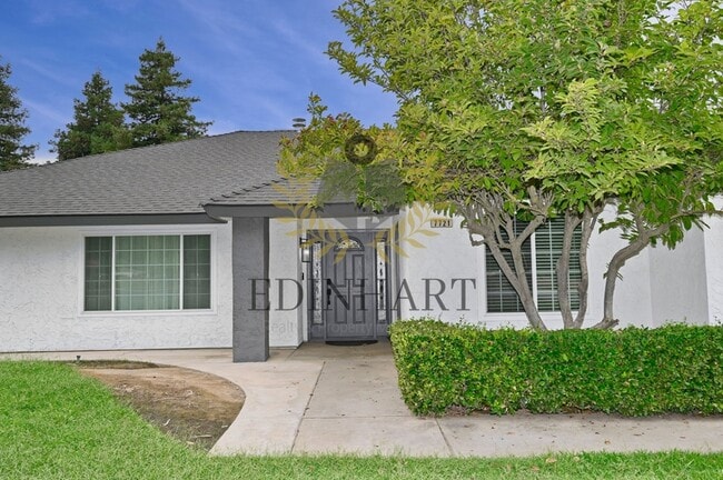 Photo - 7721 N Cedar Ave