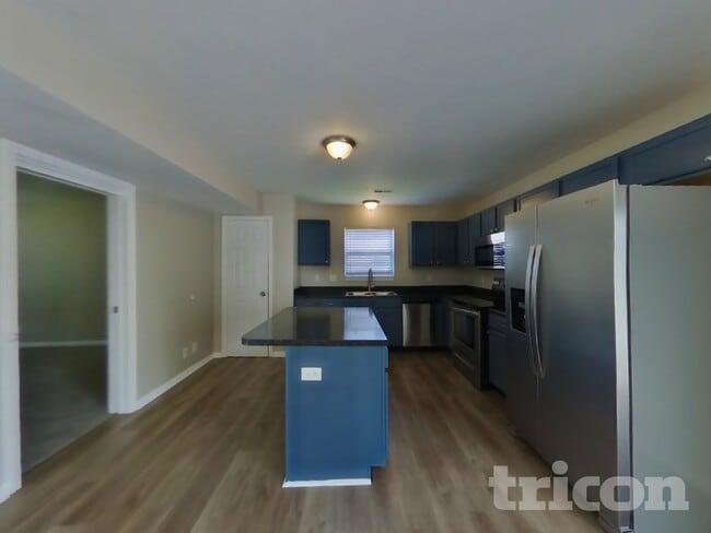 Photo - 8599 Captain Dr