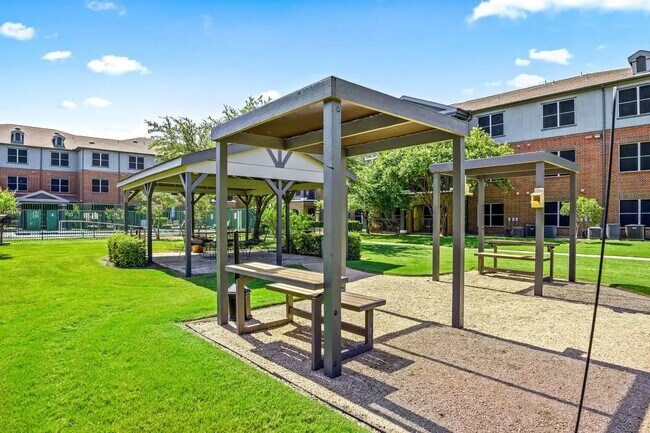 Photo - 1104 S Carrier Pkwy Unit 50