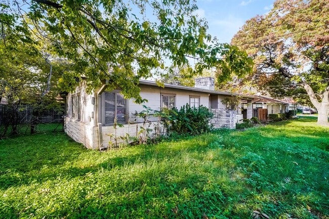 Photo - 2910 Hampton Rd