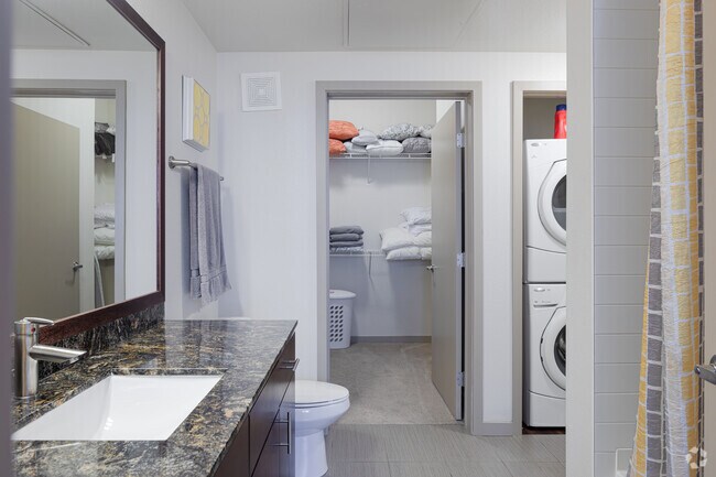 1BR, 1BA - 787SF - Veranda Highpointe