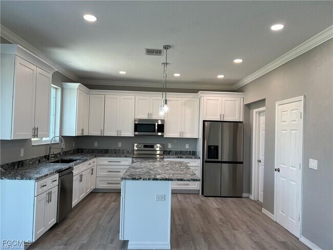 Photo - 2239 SW 2nd Ln