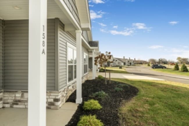 Photo - 146 Crandall Dr