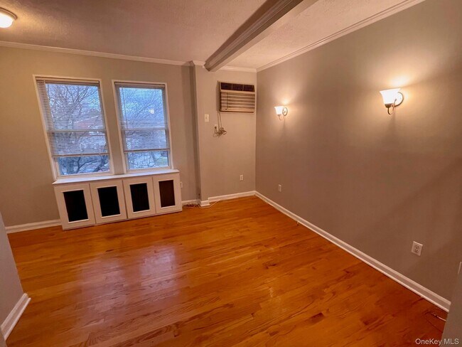 Photo - 315 Vincent Ave Unidad 2