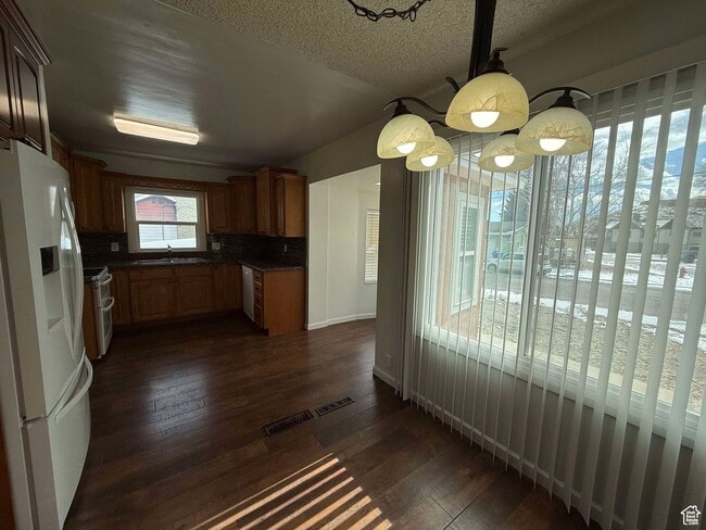 Photo - 73 Garden St