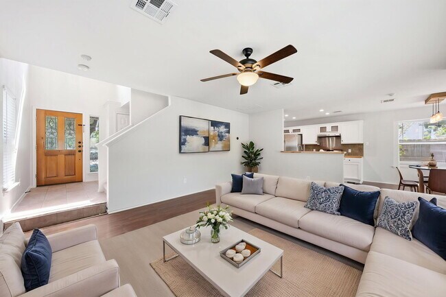 Photo - 1506 Fort LLoyd Pl