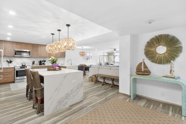 Building Photo - 4020 Galt Ocean Dr Unit 1504