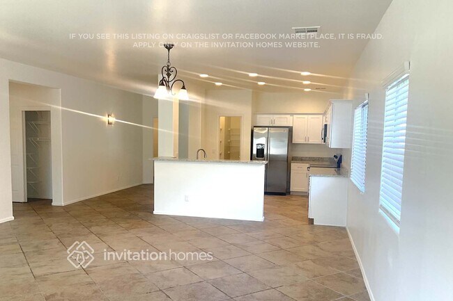 Photo - 15415 N 170th Ln