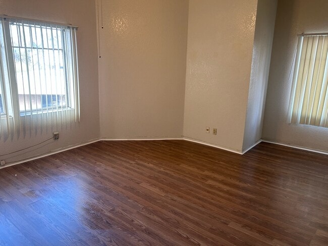 Photo - Bennett Apartments