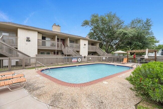 Photo - 1900 Bay Area Blvd Unit 214