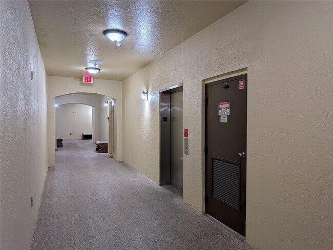 Photo - 11562 Amidship Ln Unidad 208