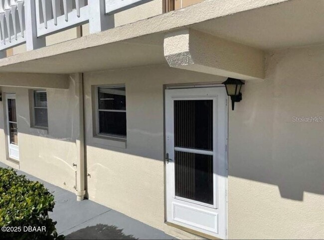 Building Photo - 2801 N Halifax Ave Unit 146