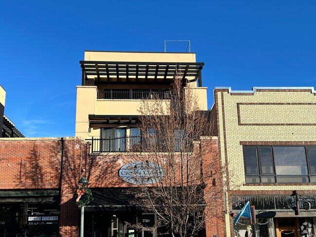 Building Photo - Downtown Durango Luxurious Living Rental