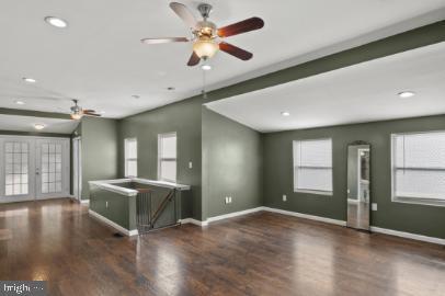 Building Photo - 237 3rd Ave