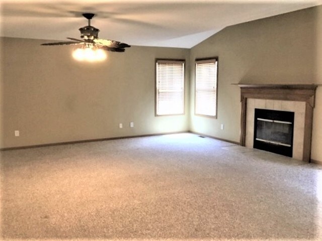 Photo - 140 Ruby Red Lane