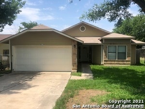 Building Photo - 8515 Maple Ridge Dr