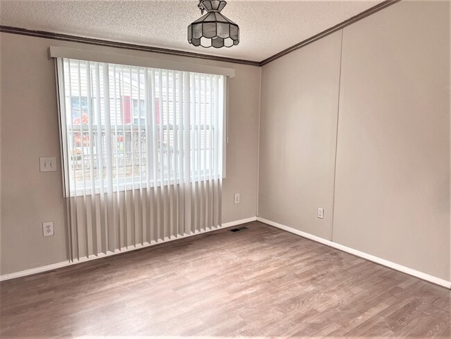 Photo - 288 Partridge Dr