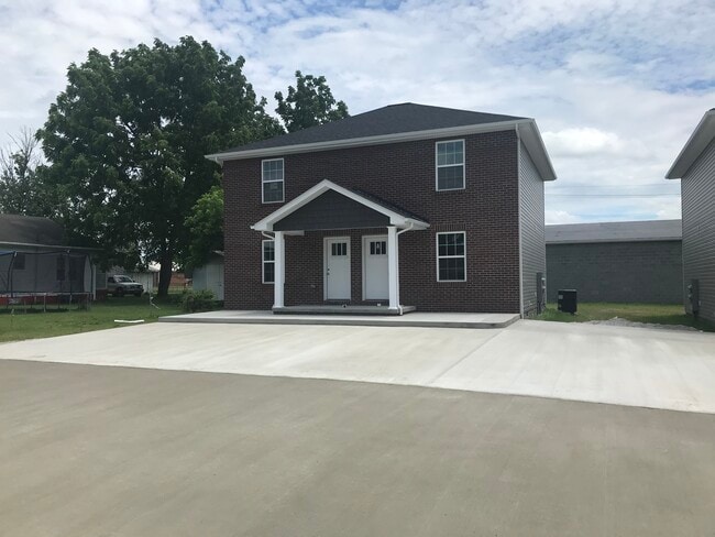 Building Photo - 2005 S Kentucky Ave Unit A