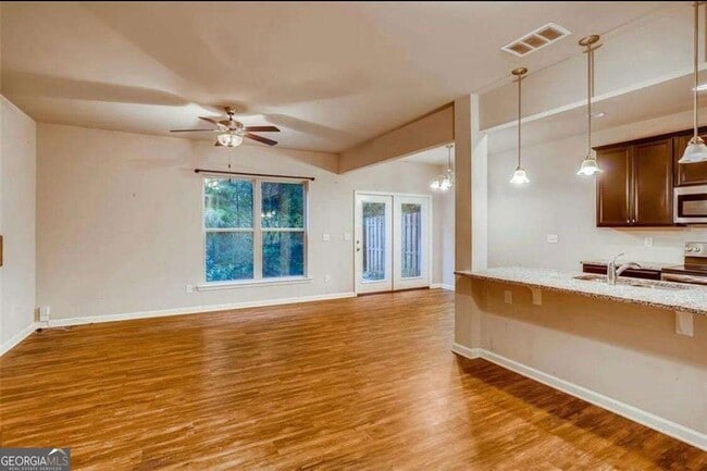 Photo - 1526 Brookmere Way