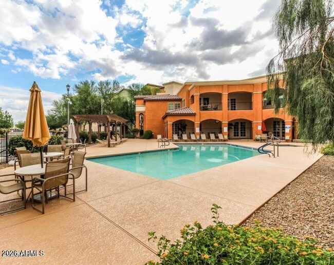 Photo - 14575 W Mountain View Blvd Unidad 11102