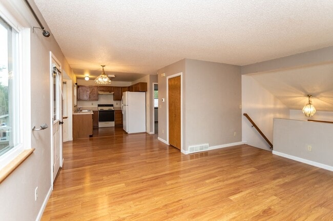 Photo - 6109 Lowlander Ct