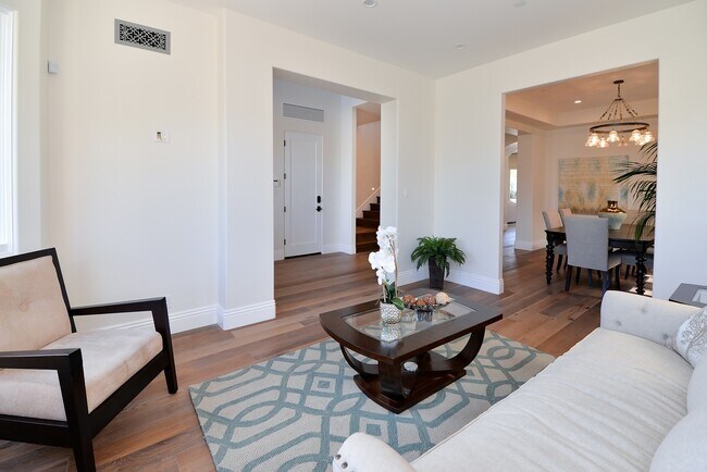 Photo - NEW 5 bedroom 4.5 Bath with Pool
