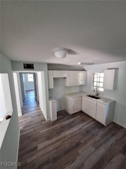 Photo - 3165 E Riverside Dr Unit 3175