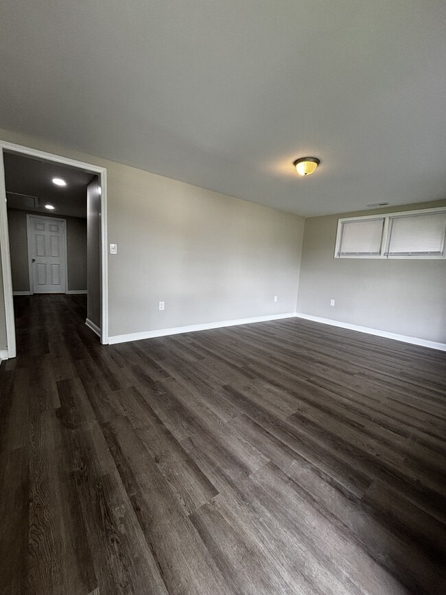 Photo - 1127 Olivia Ln