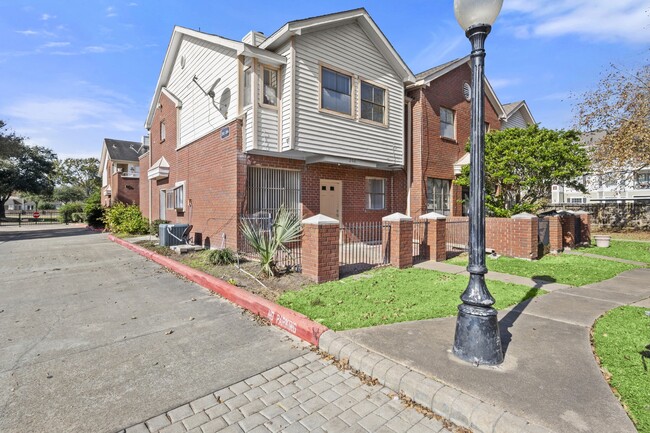 Photo - 1103 Dulles Ave Unit 202