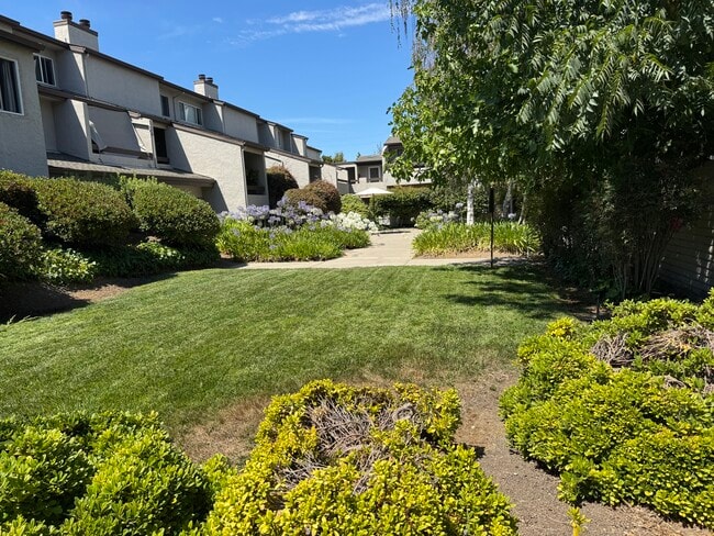 Photo - 2201 The Alameda Unit 16