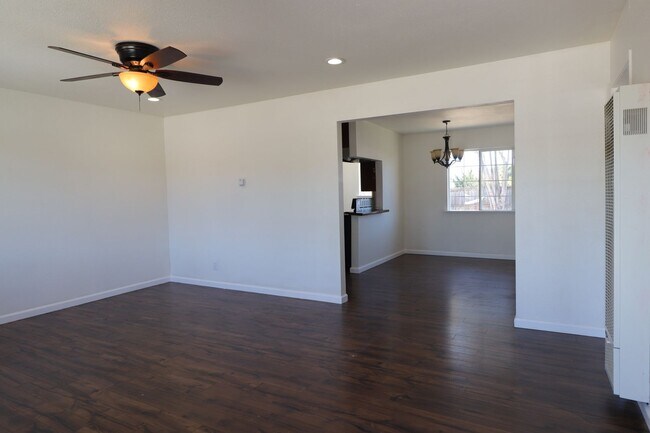 Photo - 413 N Burton St Unit 1