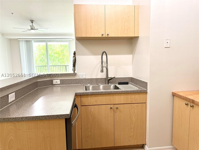 Photo - 1020 Villa Cir Unit 1020