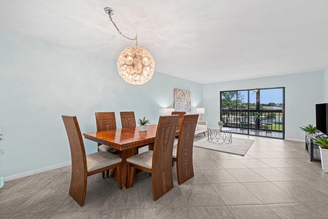 Photo - 7270 Ashford Pl Condo Unit 204