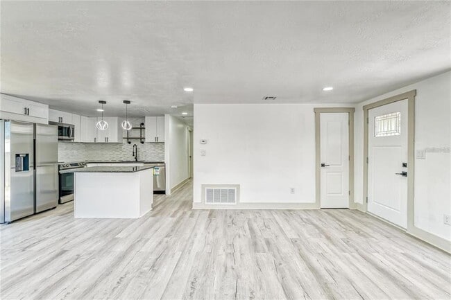 Photo - 1300 Melonwood Ave
