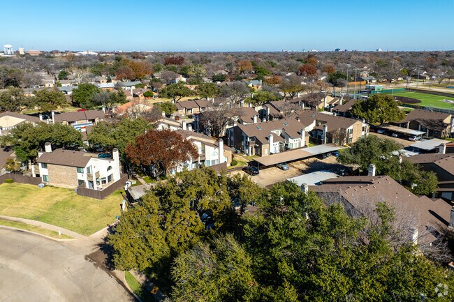 Alternative Building Photo - Lifescape Villas On Dublin Condos