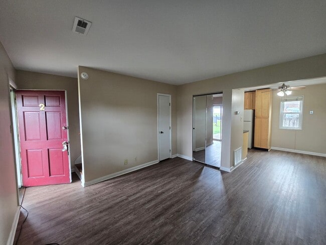 Photo - Fantastic 2 Bedrooms, 1.5 Baths, Townhouse, Close to St. Matthews and Bowman Field!