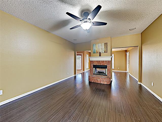 Photo - 1324 Meadow Rose Trail