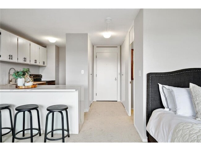 Photo - 15 S 1st St Unidad A713