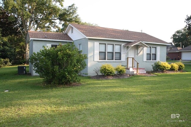 Photo - 852 Prospect Ave