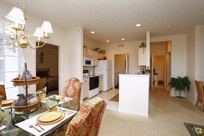 2BR - Dining Area
