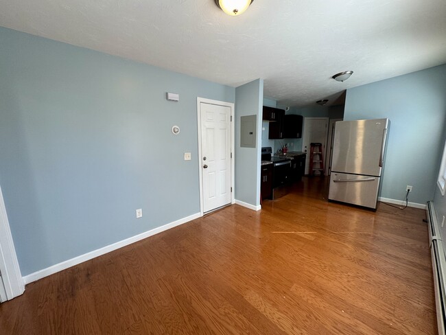 Photo - 27 Florence St Unit 2R