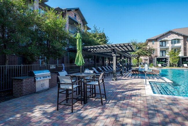 Photo - Dayrise at Centreport