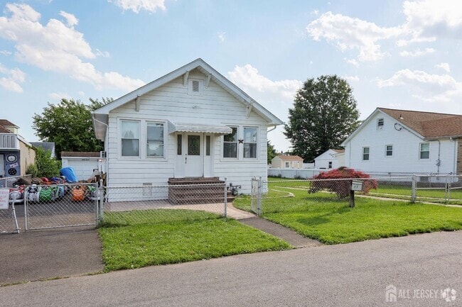 Building Photo - 11 S Livingston Ave Rental