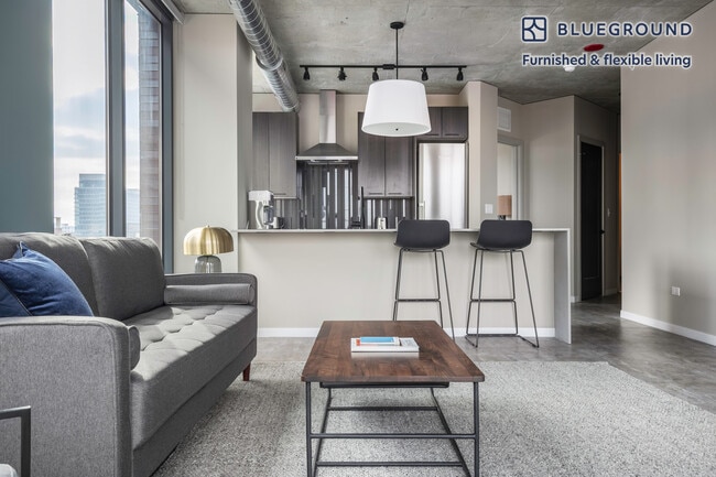 Photo - 939 W Washington Blvd Unit FL8-ID254