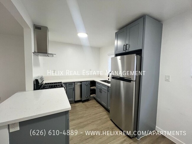 Building Photo - 59 N Oak Ave Unit 6