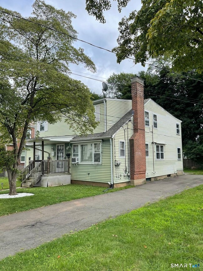 Building Photo - 214 Columbia St Unit 2